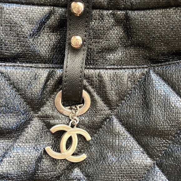 CHANEL Paris duffle bag - Picture 5 of 17